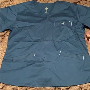Med couture teal scrub top size large
